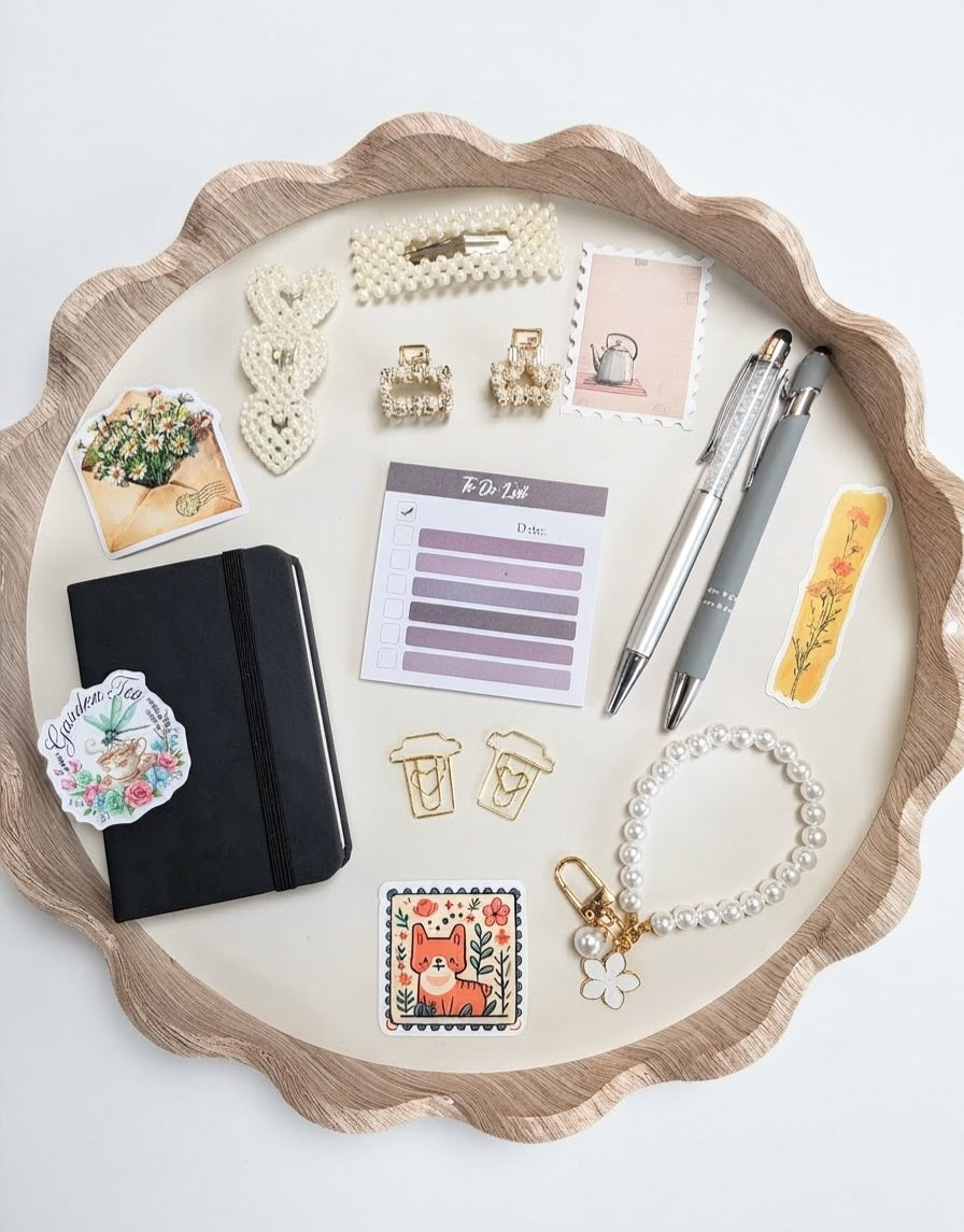 Pearls & Pages Gift Set