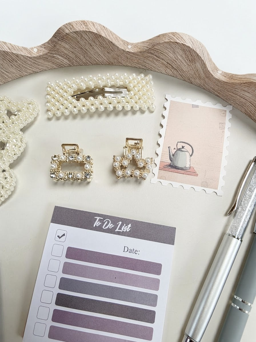 Pearls & Pages Gift Set