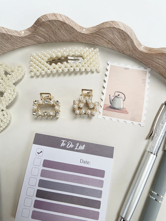 Pearls & Pages Gift Set