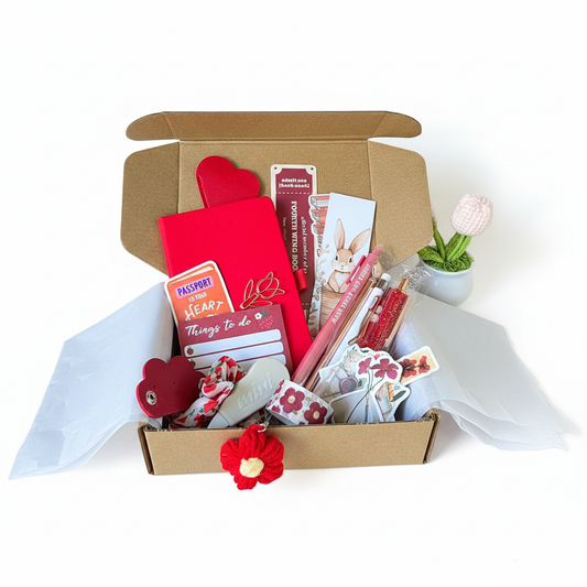 Red Romance — The Bookish Gift Box ❤️